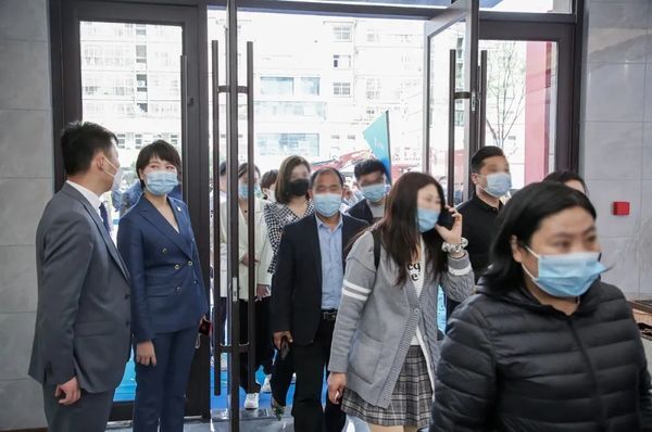 海棠樾府營(yíng)銷中心盛大開放